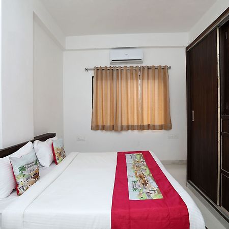 Oyo Home 10059 Modern 2Bhk Gulabh Bagh Udaipur Exterior photo