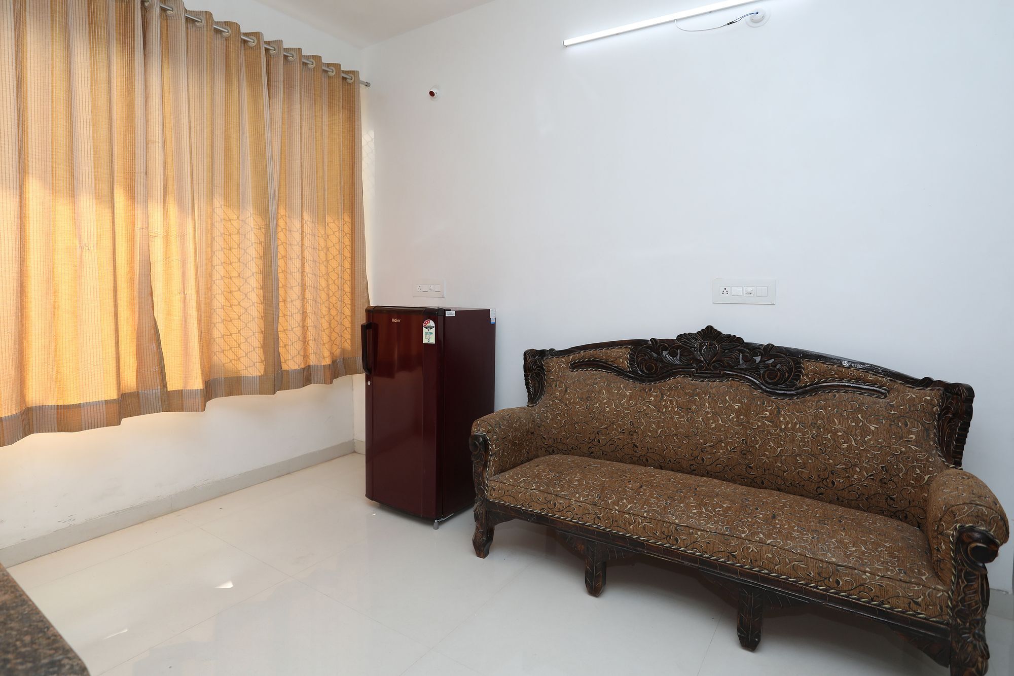 Oyo Home 10059 Modern 2Bhk Gulabh Bagh Udaipur Exterior photo