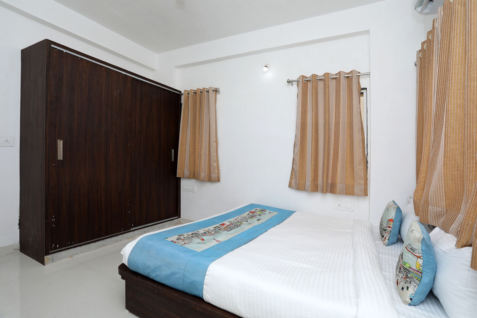 Oyo Home 10059 Modern 2Bhk Gulabh Bagh Udaipur Exterior photo