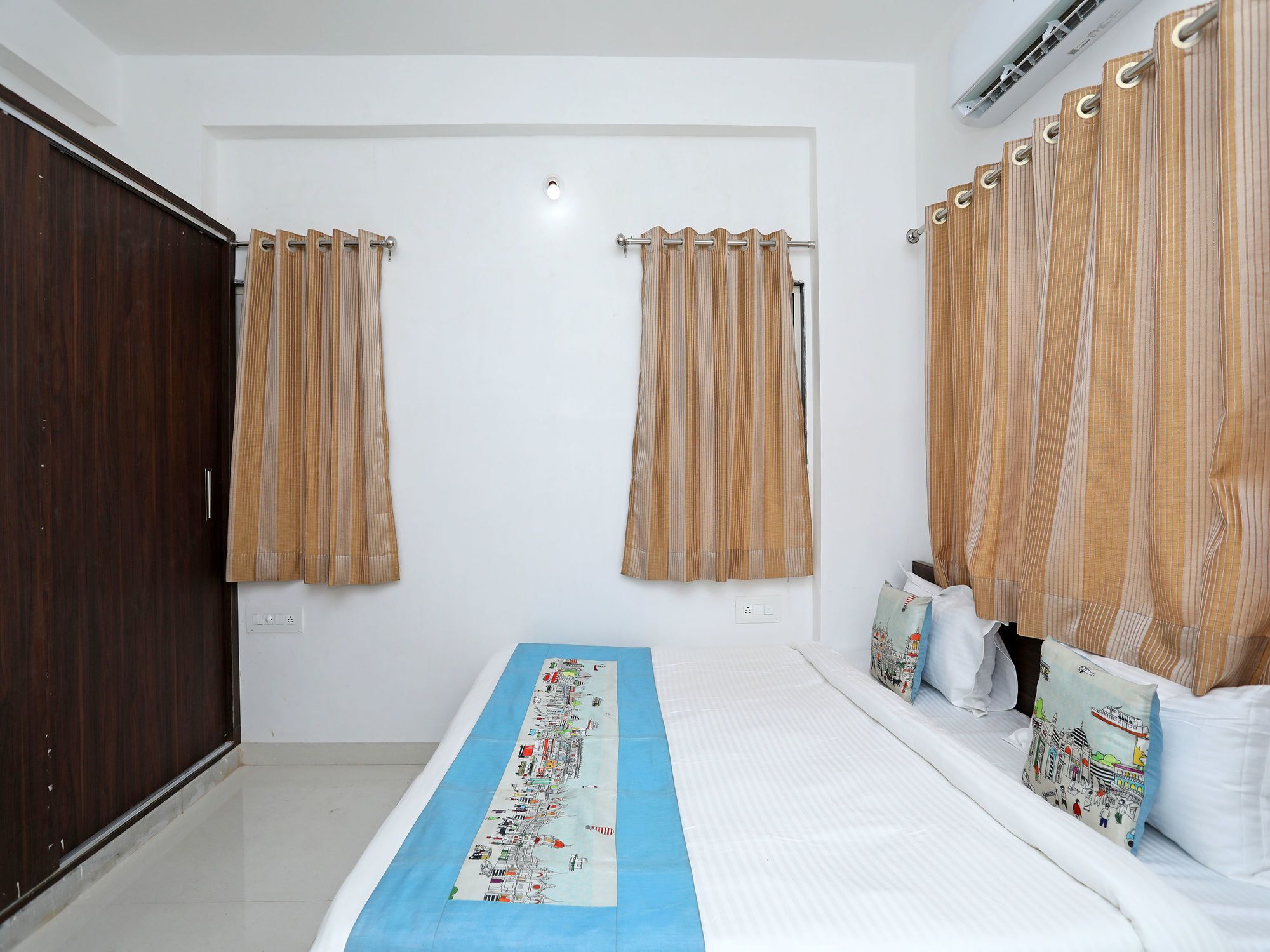 Oyo Home 10059 Modern 2Bhk Gulabh Bagh Udaipur Exterior photo