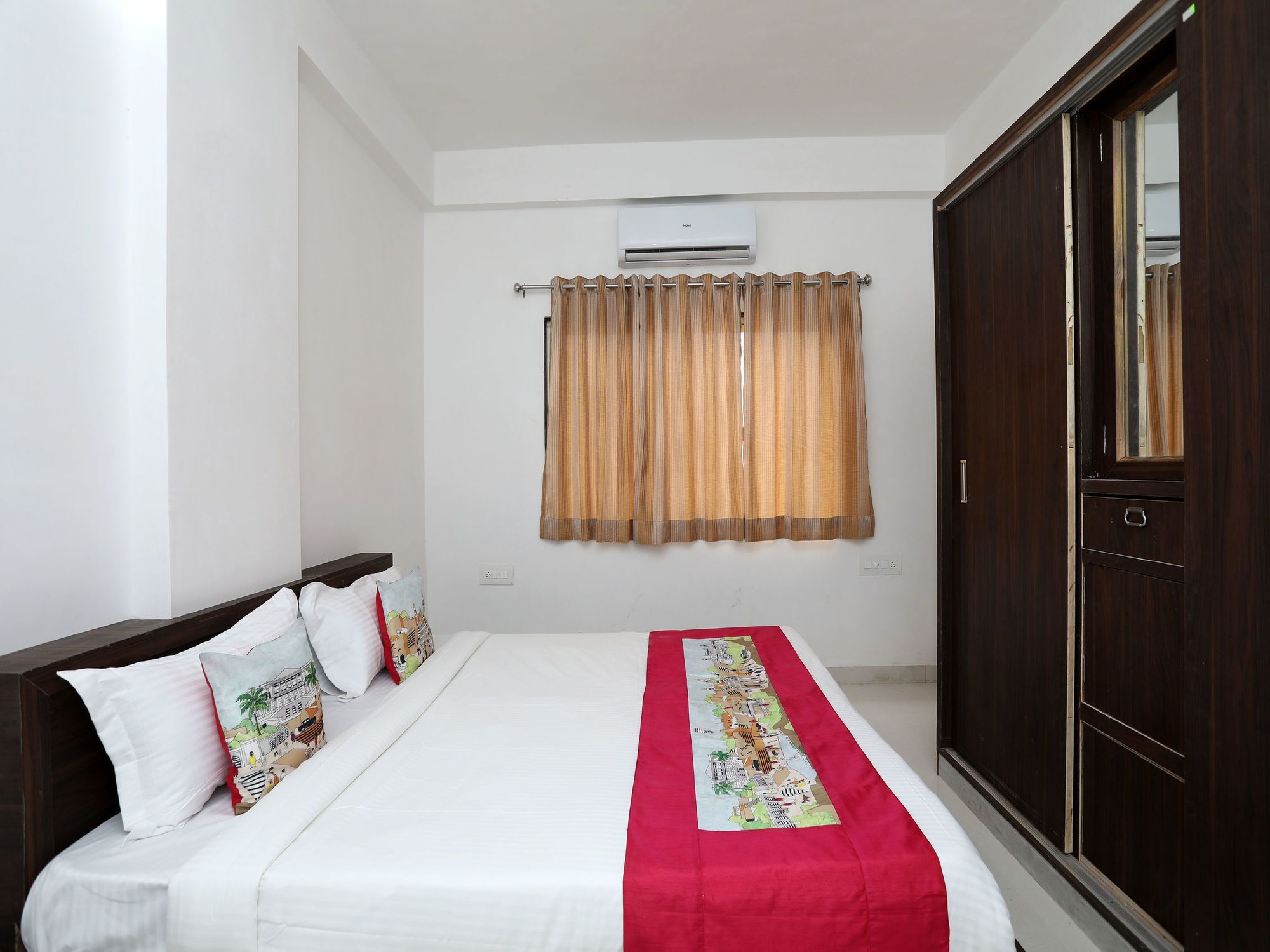 Oyo Home 10059 Modern 2Bhk Gulabh Bagh Udaipur Exterior photo